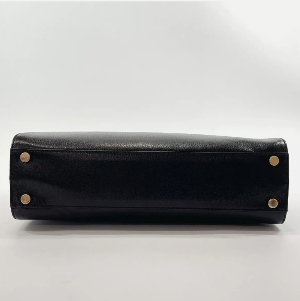 Ferragamo handbag - Picture 3 of 8